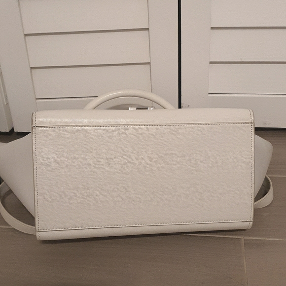 🚫SOLD🚫 Celine Trapeze Grained Leather Handbag - Picture 7 of 10